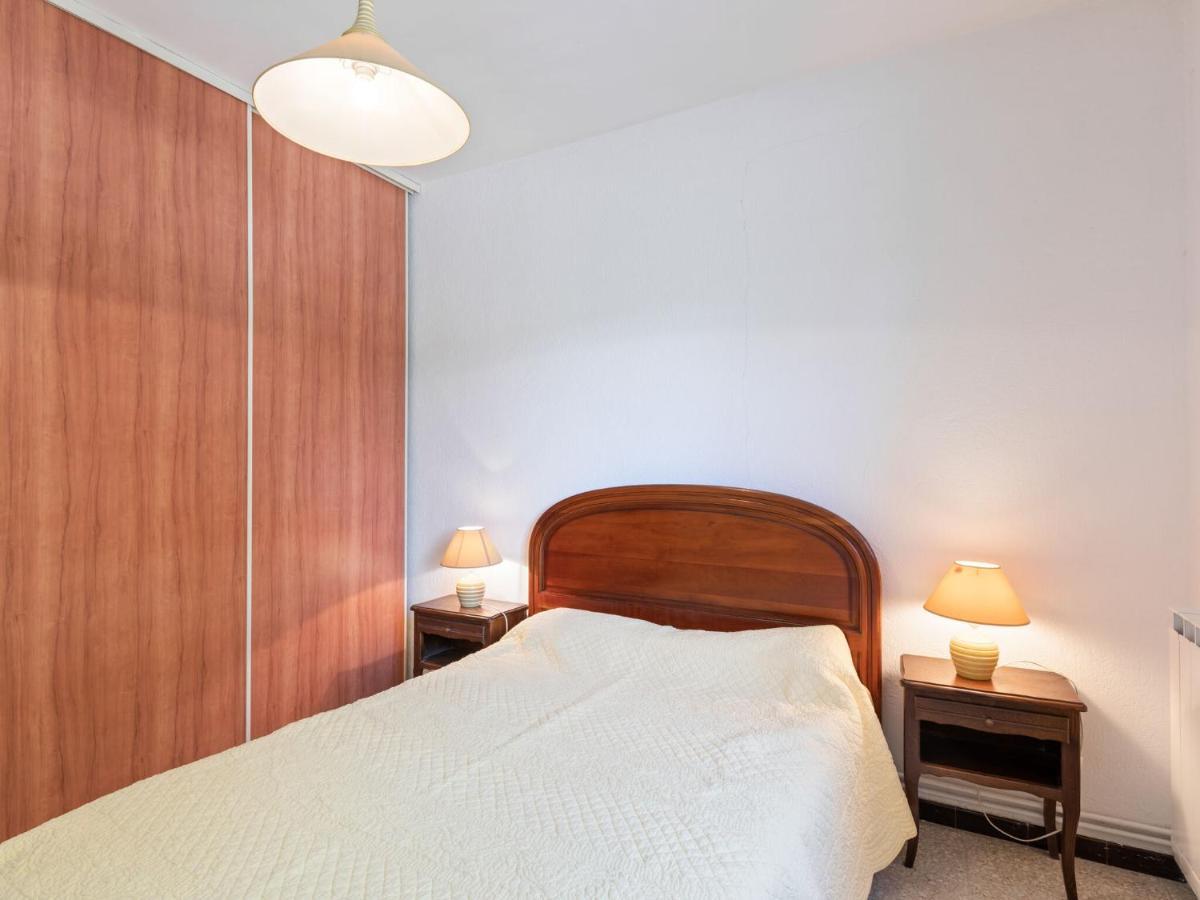 메제 Flat In A Beautiful Building With Pool 아파트 외부 사진